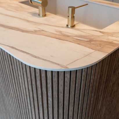 ファンキッチン・リブアーク画像